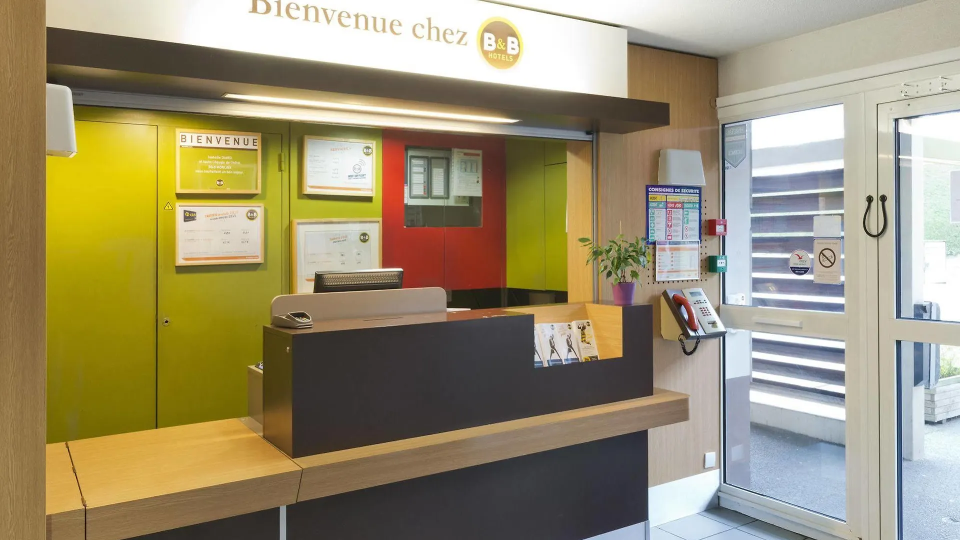 B&B Hôtel Morlaix Saint-Martin-des-Champs  2*, Saint-Martin-des-Champs (Finistere) France