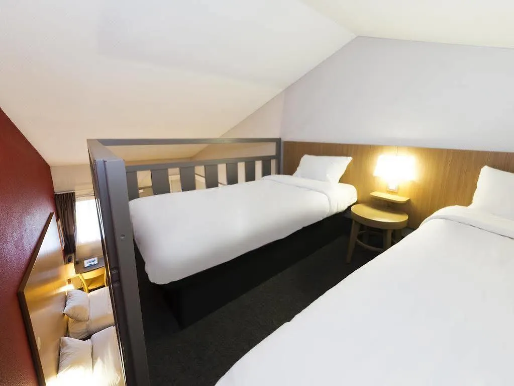 B&B Hôtel Morlaix Saint-Martin-des-Champs  Hotel
